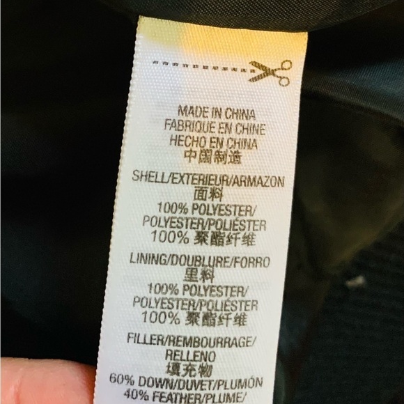 Juicy Couture Black Hooded Down Puffer Coat/Jacket size Medium - Picture 10 of 13